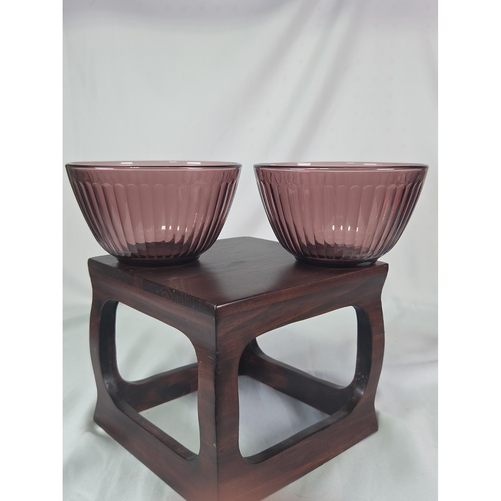 Pyrex 7401-S Ribbed Cranberry/Amethyst 3 Cup Bowls Set Of 2 ~ Made In USA ~ Used
